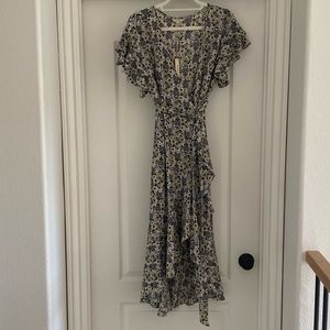 Max Studio • size small • NWT